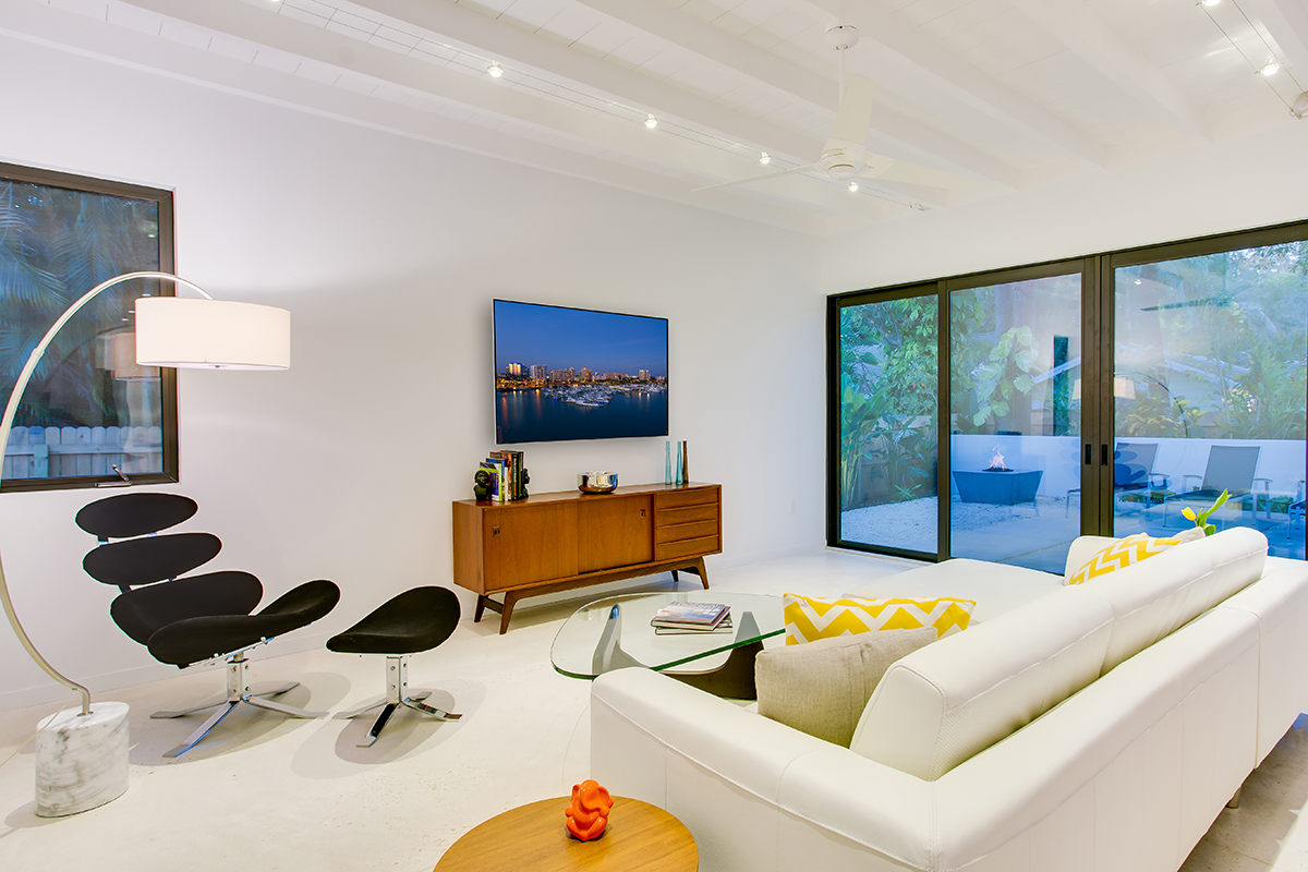 1414 OspreyLeader Design Studio
Josh Wynne Construction
Sawa Design Studio
iStage